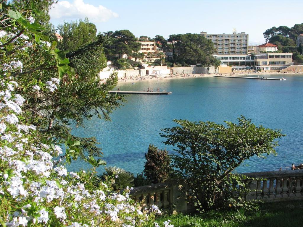 T2 Bandol Ideal Vacances 2 Etoiles Екстер'єр фото