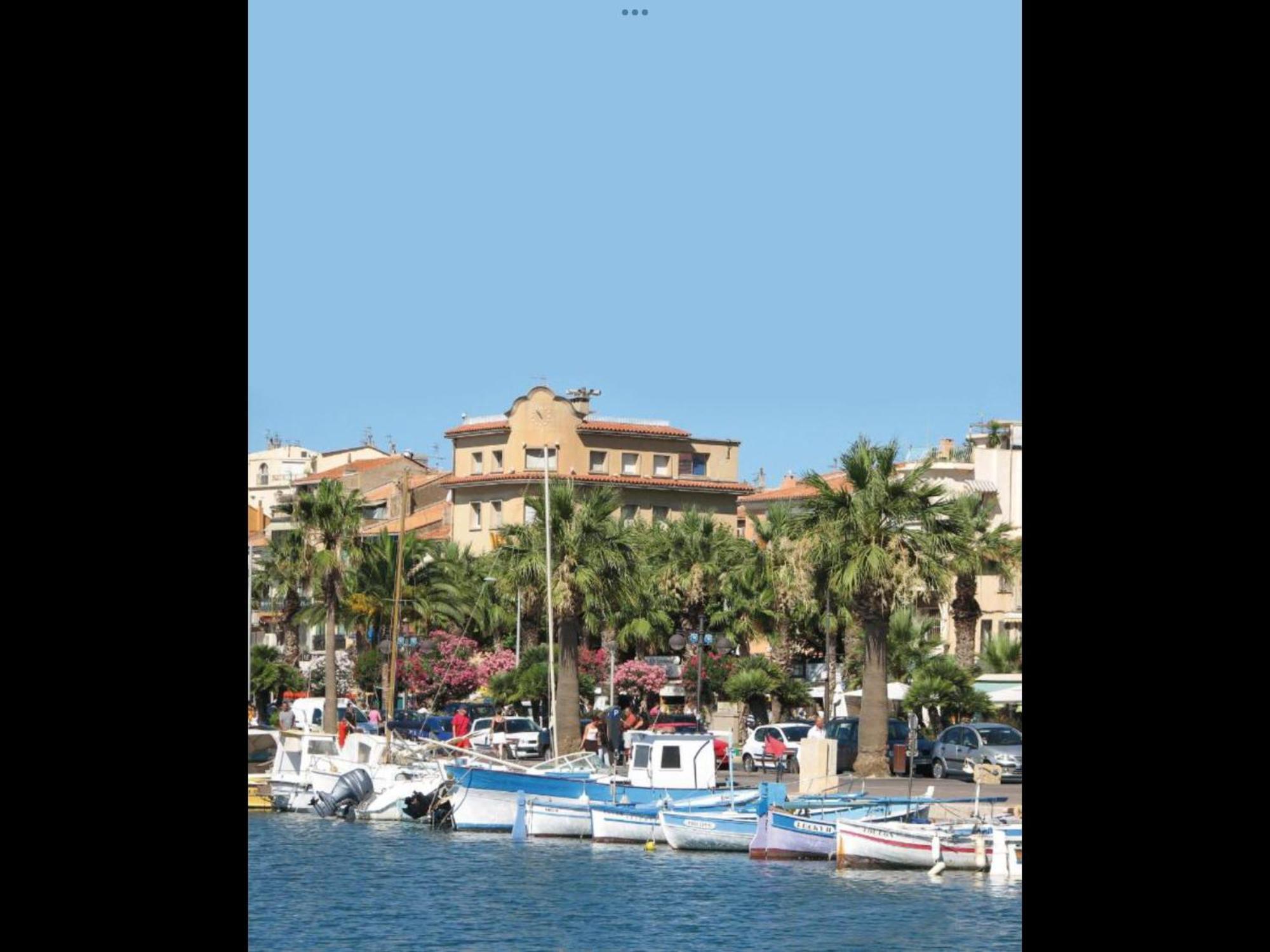 T2 Bandol Ideal Vacances 2 Etoiles Екстер'єр фото